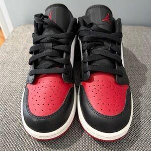 Air Jordan 1 Kids Black and Red Sneakers